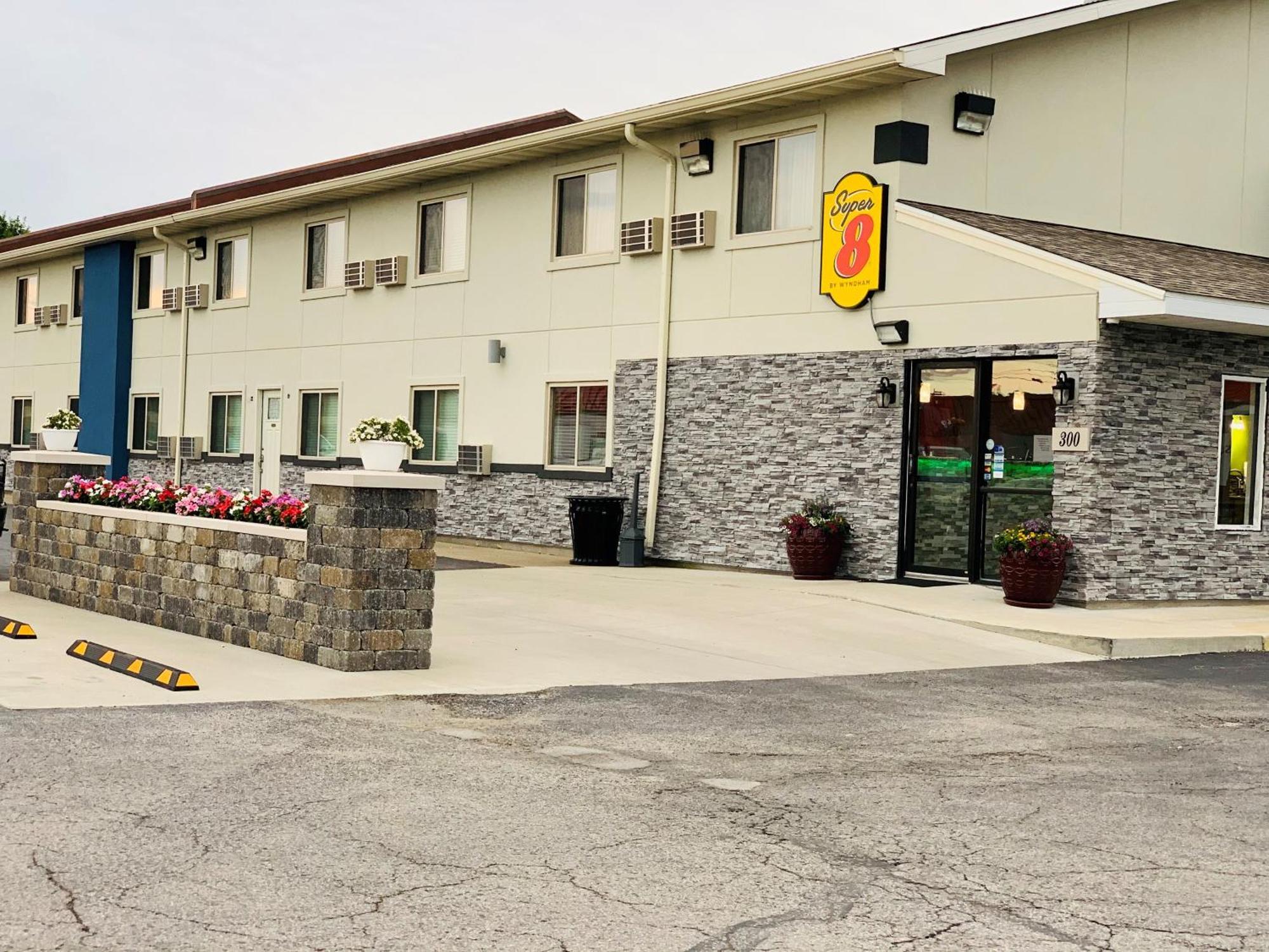 Motel Super 8 By Wyndham Moberly Mo Extérieur photo